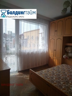 Многостаен град Шумен, Център 8