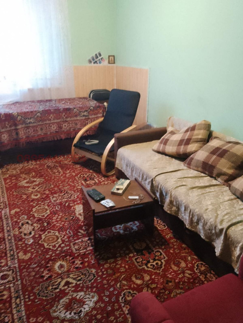 In vendita  Studio Pernik , Tvardi livadi , 48 mq | 13661346 - Immagine [2]