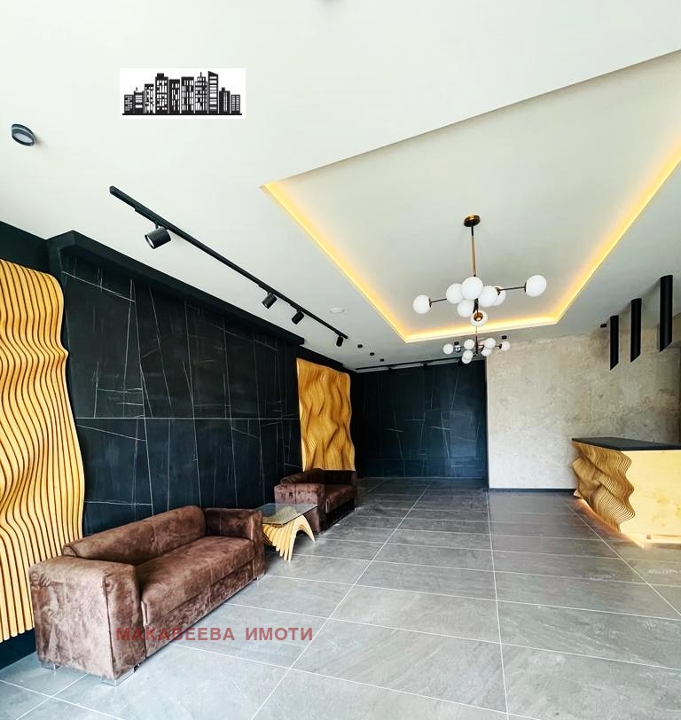 En venta  2 dormitorios Plovdiv , Jristo Smirnenski , 110 metros cuadrados | 67560360 - imagen [3]