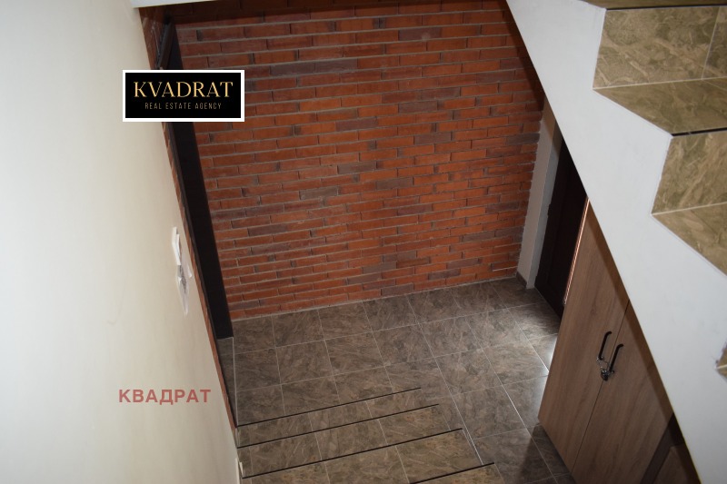 Продава ЕТАЖ ОТ КЪЩА, с. Кранево, област Добрич, снимка 5 - Етаж от къща - 53280533