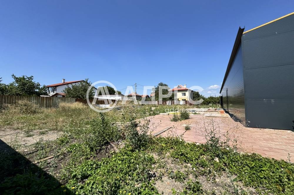 Продава МАГАЗИН, гр. София, с. Волуяк, снимка 8 - Магазини - 55737600