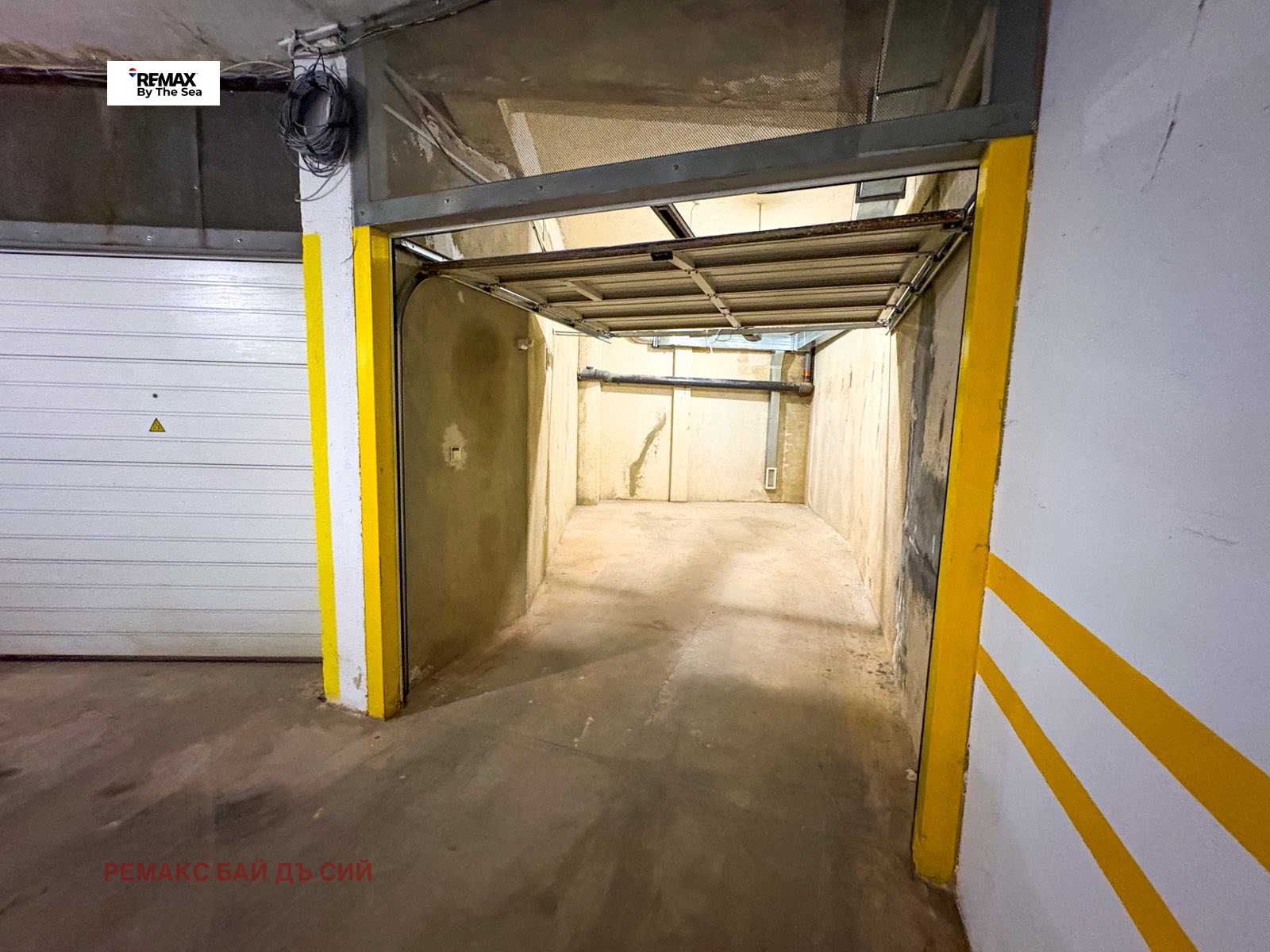 Продава ГАРАЖ, ПАРКОМЯСТО, гр. Варна, Операта, снимка 3 - Гаражи и паркоместа - 53980672