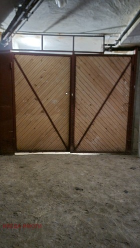 ������ ������� �����, ����������