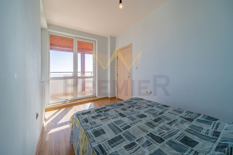 De vânzare  1 dormitor Varna , Vinița , 97 mp | 81401565 - imagine [2]