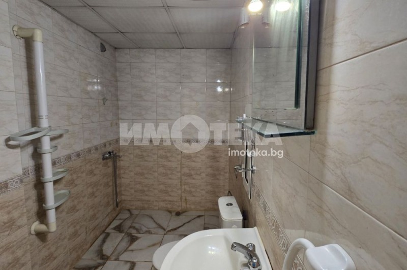 Eladó  2 hálószobás Sofia , Borovo , 132 négyzetméter | 21747647 - kép [5]