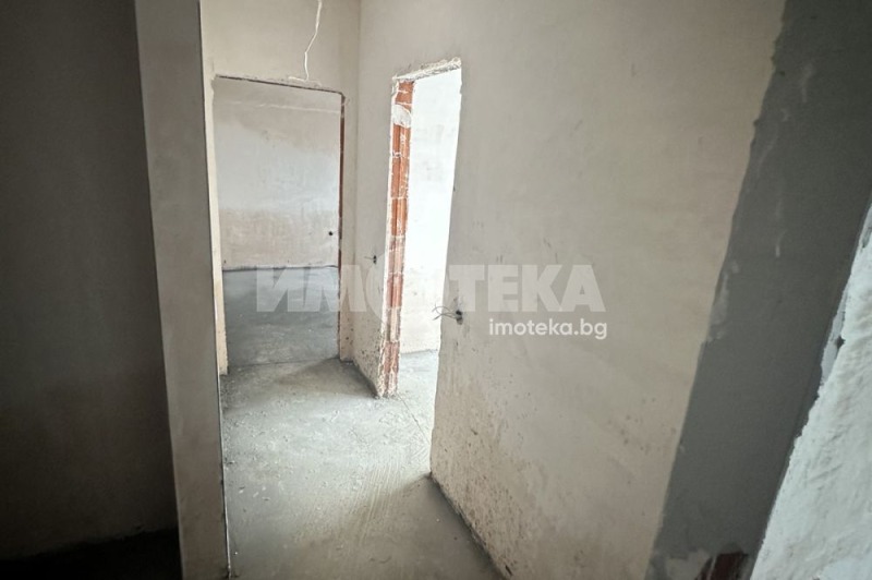 Myytävänä  2 makuuhuonetta Sofia , Ovtša kupel 1 , 85 neliömetriä | 37152898 - kuva [4]