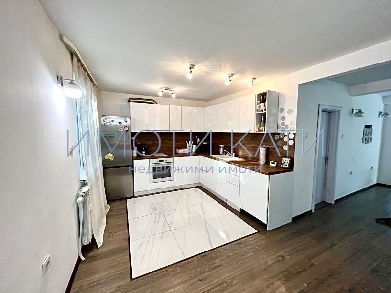 Na prodej  Dům Sofia , Knjaževo , 300 m2 | 84288496 - obraz [4]