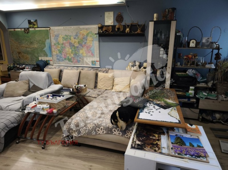 Продава КЪЩА, гр. Дебелец, област Велико Търново, снимка 12 - Къщи - 52583410