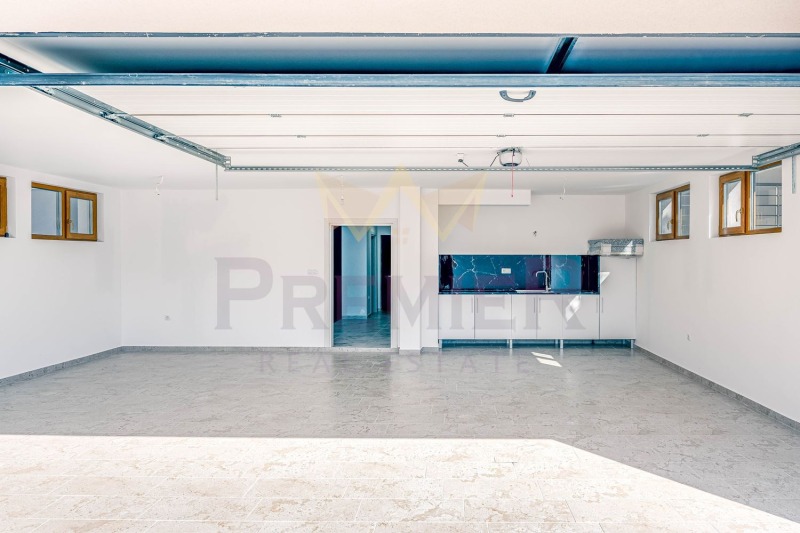 Продава КЪЩА, гр. Сандански, област Благоевград, снимка 12 - Къщи - 53427303