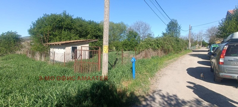 Продава  Парцел област София , с. Петърч , 665 кв.м | 19979034