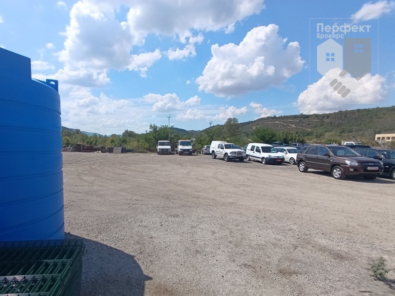Myytävänä  Juoni Veliko Tarnovo , Promišlena zona - Jug , 3000 neliömetriä | 18662865 - kuva [6]