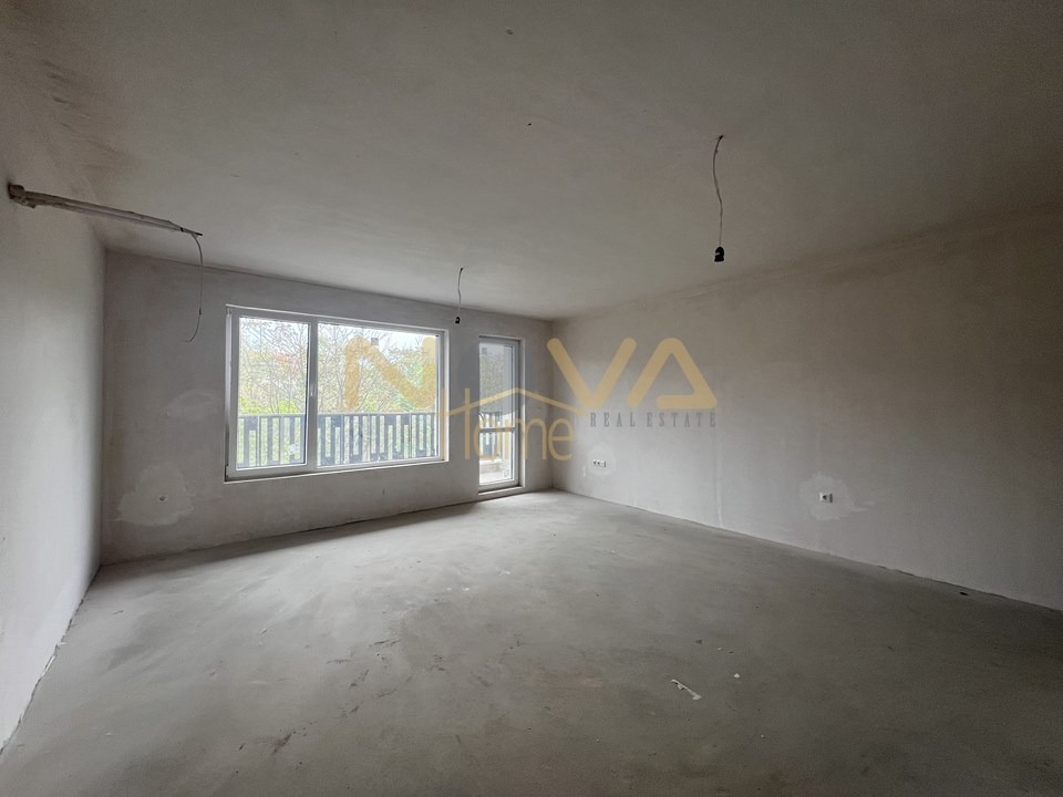Продава 3-СТАЕН, гр. Варна, Център, снимка 2 - Апартаменти - 50273072