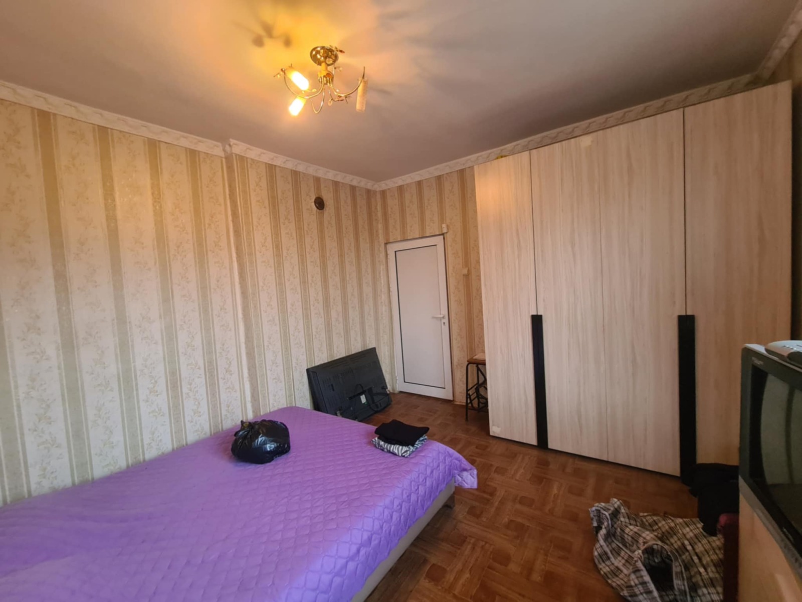Продава КЪЩА, гр. Хасково, Промишлена зона - Изток, снимка 14 - Къщи - 53967608