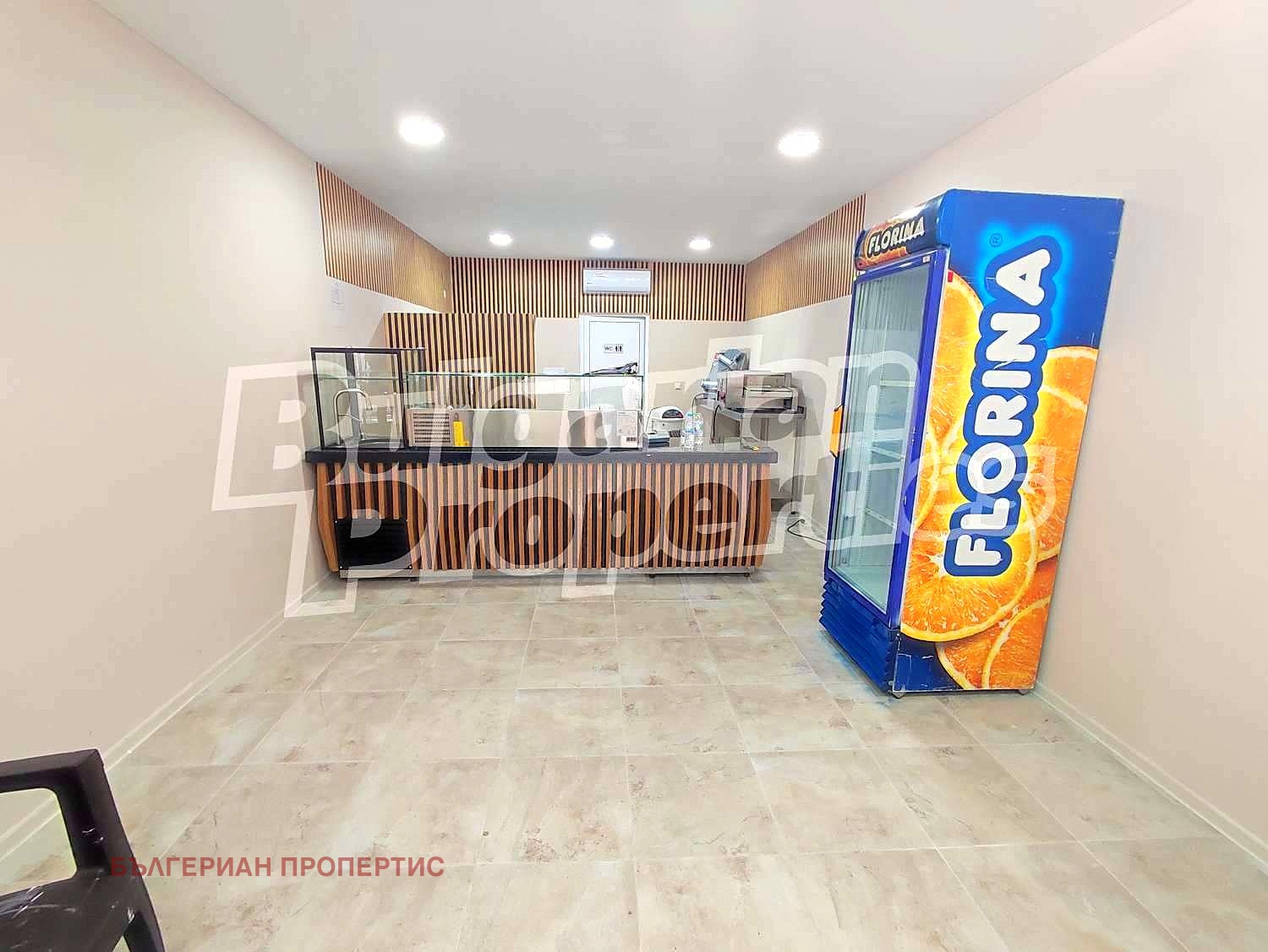 Продава МАГАЗИН, гр. Нови пазар, област Шумен, снимка 2 - Магазини - 51329194