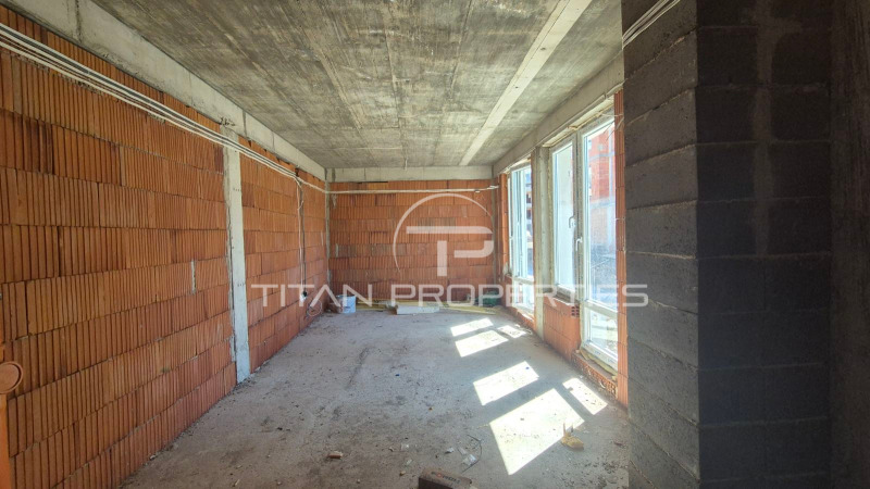 Продава 3-СТАЕН в град Пловдив, Остромила - 86 кв.м / 119 600 € » 233 917.27 лв., ТИТАН ПРОПЪРТИС ПРОДАЖБИ ПЛОВДИВ