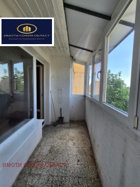 2 sovrum Kostinbrod, region Sofia 3
