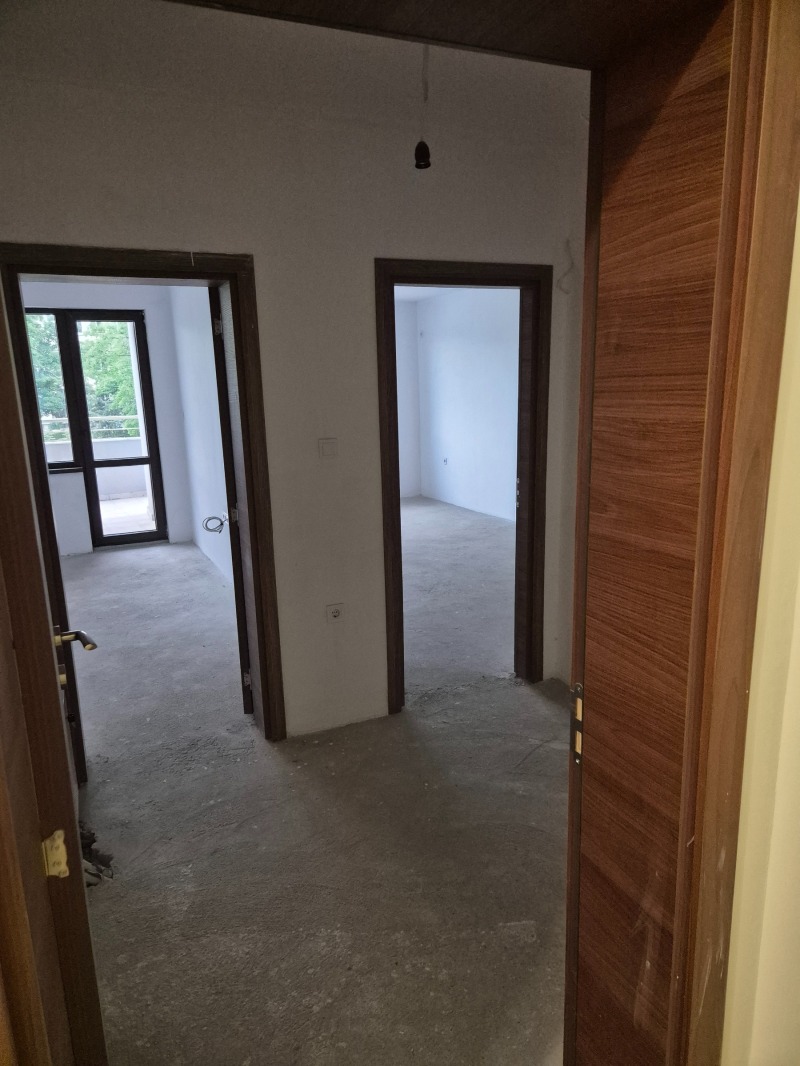 Продава  2-стаен град Плевен , Широк център , 79 кв.м | 55631402 - изображение [6]