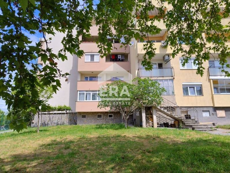 Продава 2-СТАЕН, гр. Момчилград, област Кърджали, снимка 1 - Апартаменти - 54660858