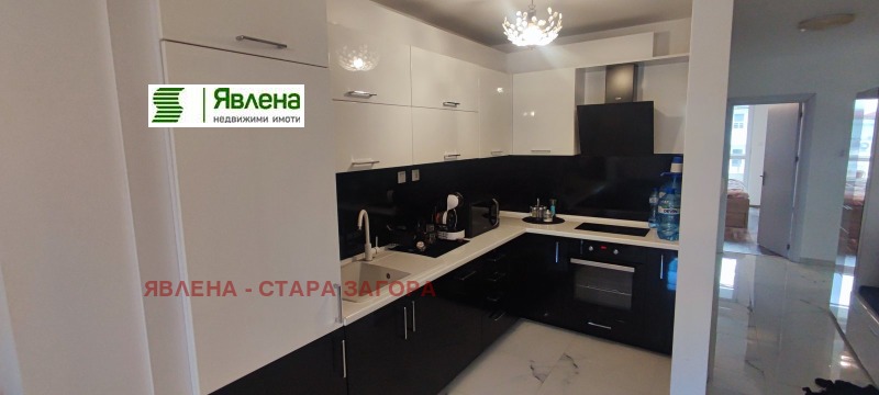 Продава 3-СТАЕН, гр. Стара Загора, Център, снимка 3 - Апартаменти - 52379200