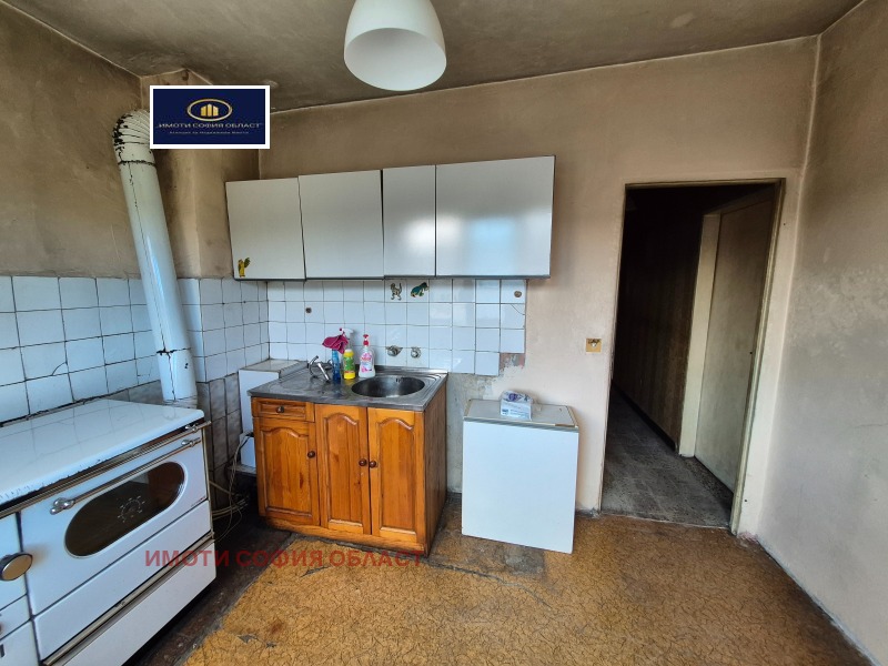 Till salu  2 sovrum region Sofia , Kostinbrod , 80 kvm | 27352543 - bild [11]