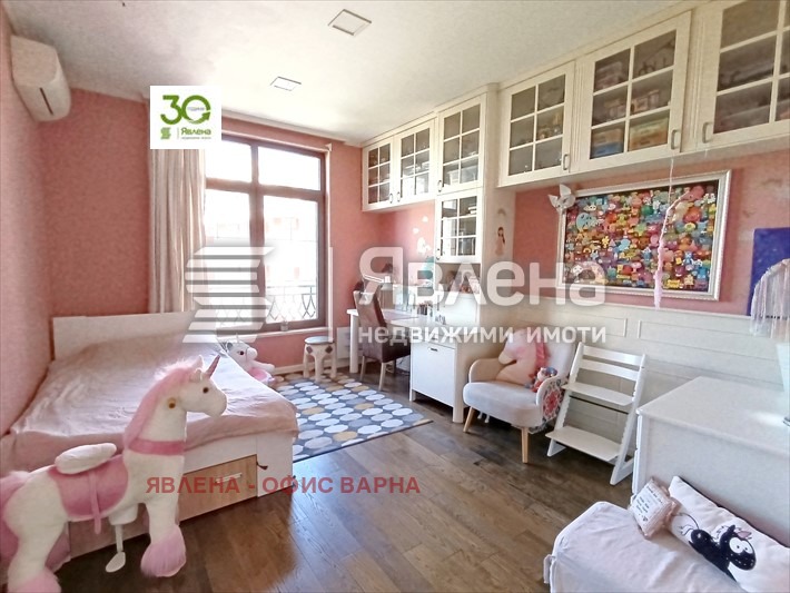 Продава 4-СТАЕН, гр. Варна, Бриз, снимка 9 - Aпартаменти - 47185865