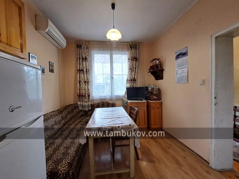 Zu verkaufen  Hausboden region Sofia , Boschurishte , 98 qm | 52638786 - Bild [10]