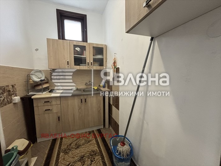 Продава ЕТАЖ ОТ КЪЩА, гр. Каблешково, област Бургас, снимка 10 - Етаж от къща - 56108086