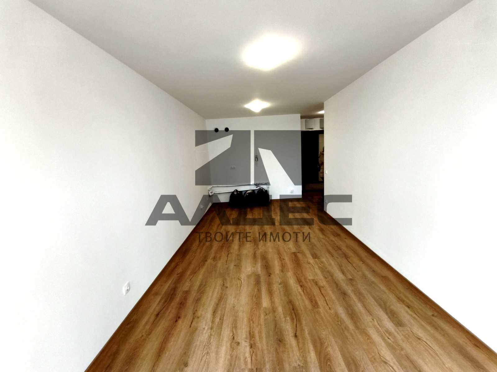 Продава 4-СТАЕН, гр. София, Банишора, снимка 2 - Апартаменти - 46967598