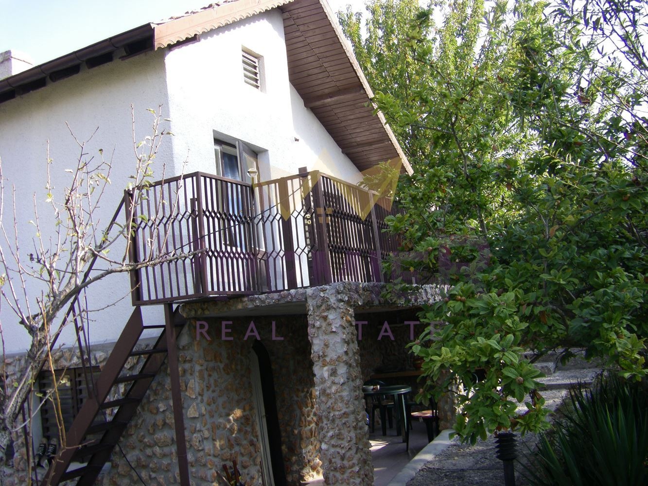 Продава КЪЩА, гр. Балчик, област Добрич, снимка 7 - Къщи - 53825949