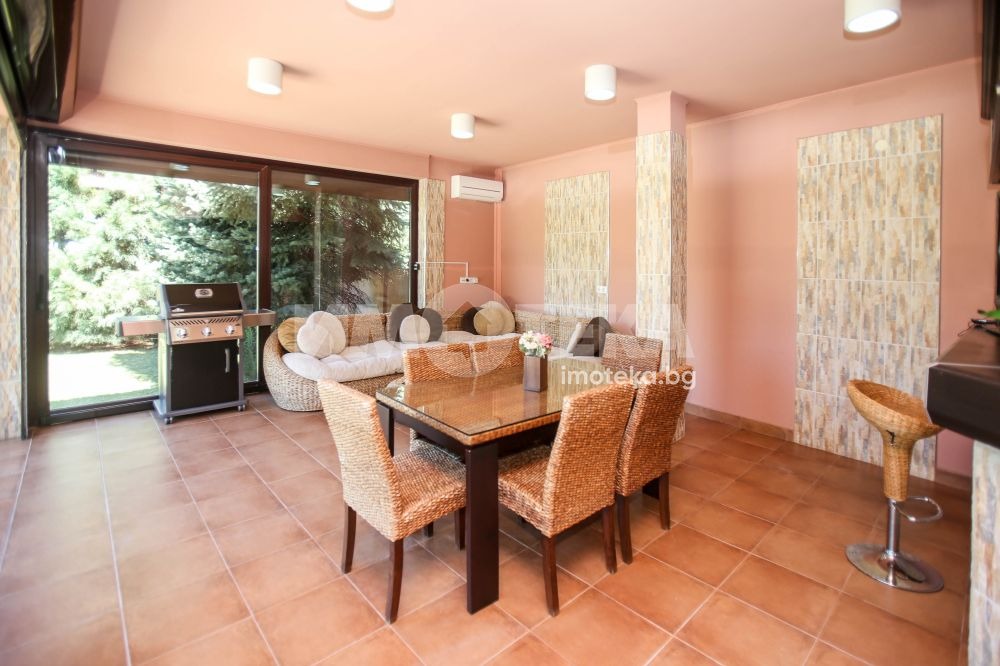 Продава КЪЩА, гр. Божурище, област София област, снимка 15 - Къщи - 55637918