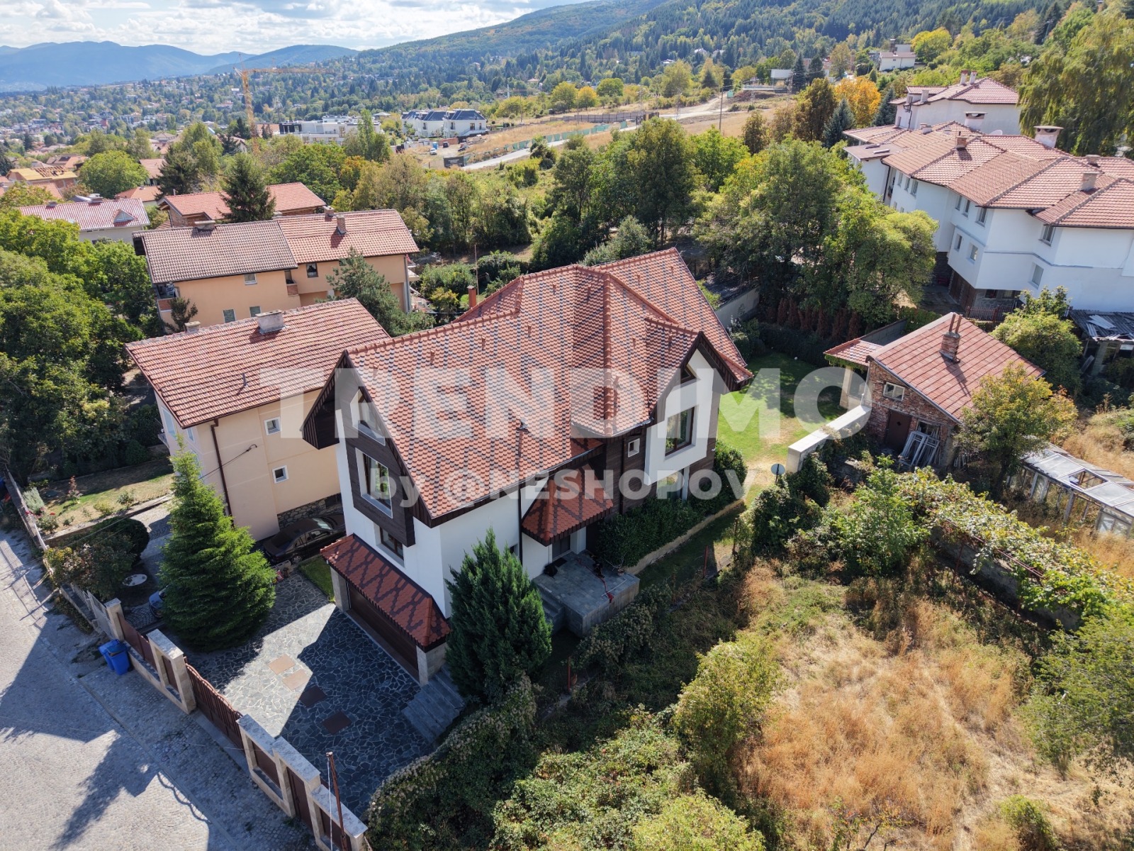 Продава КЪЩА, гр. София, Драгалевци, снимка 3 - Къщи - 56316272