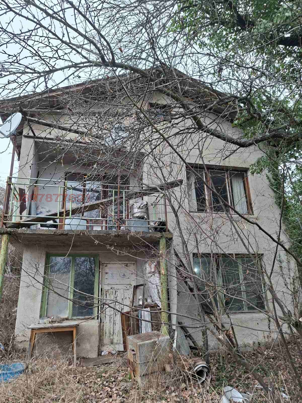 Продава ВИЛА, с. Цръклевци, област София област