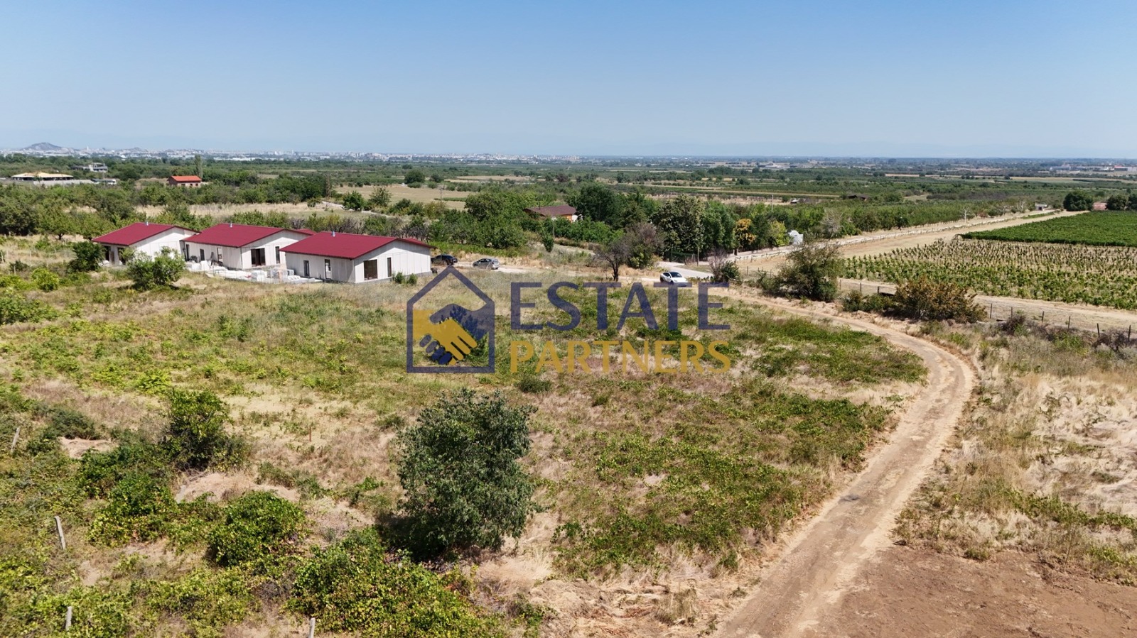 Продава ПАРЦЕЛ, с. Брестник, област Пловдив