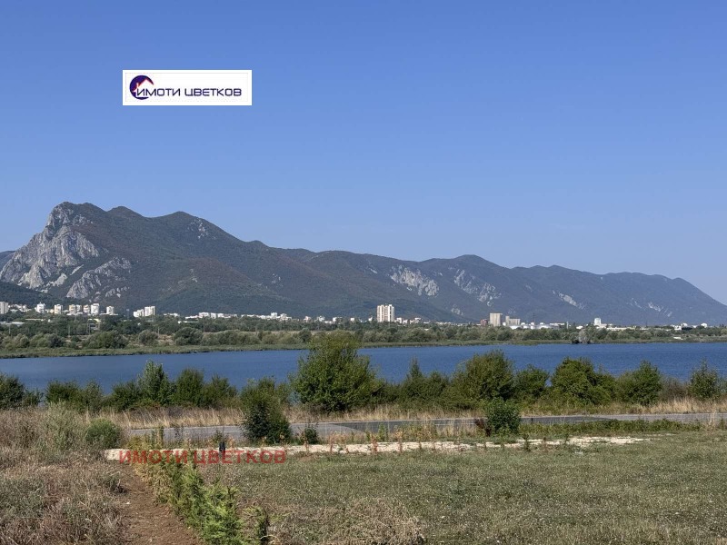 Продава ПАРЦЕЛ в град Враца, Студентски град - 1400 кв.м / 49 990 € » 97 771.94 лв., ИМОТИ ЦВЕТКОВ