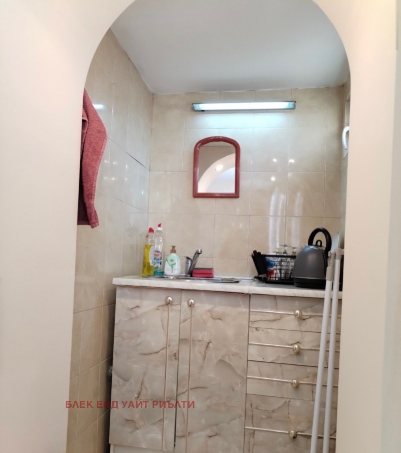 Продава 2-СТАЕН, гр. София, Толстой, снимка 6 - Апартаменти - 53233026