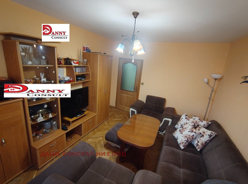 Продаја  2 спаваће собе Велико Тарново , Колју Фичето , 85 м2 | 42764816 - слика [6]