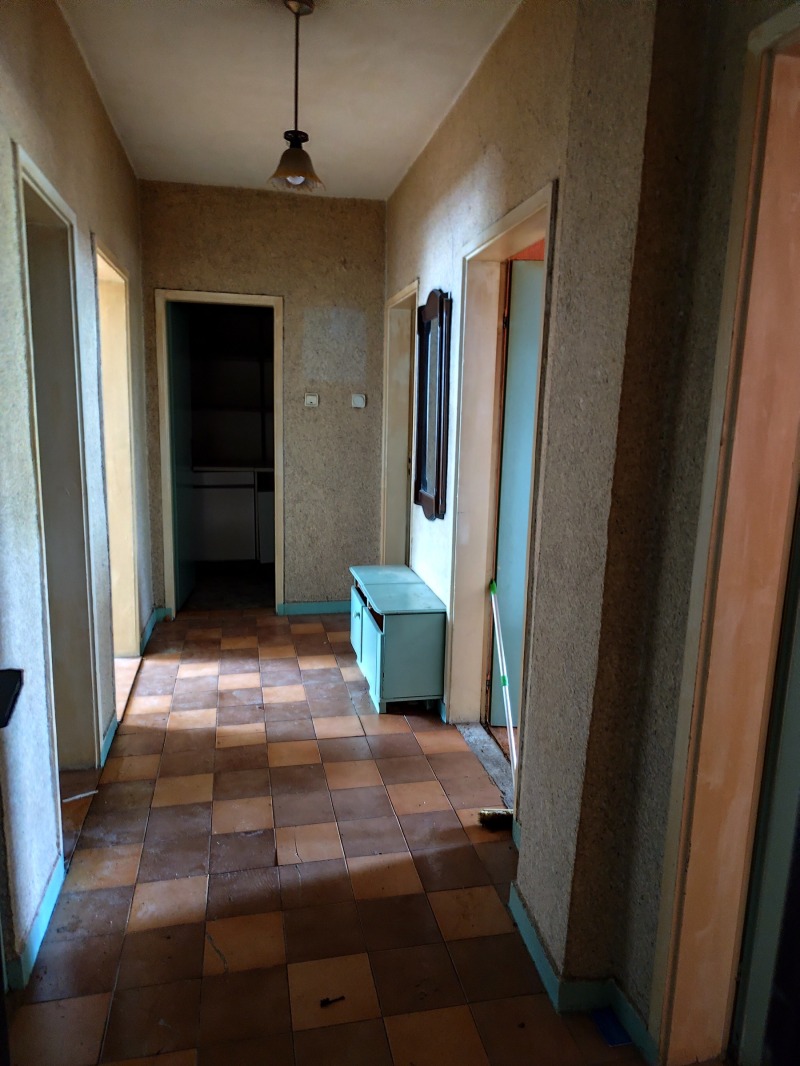 Продава  3-стаен град Стара Загора , Център , 85 кв.м | 73361098 - изображение [5]