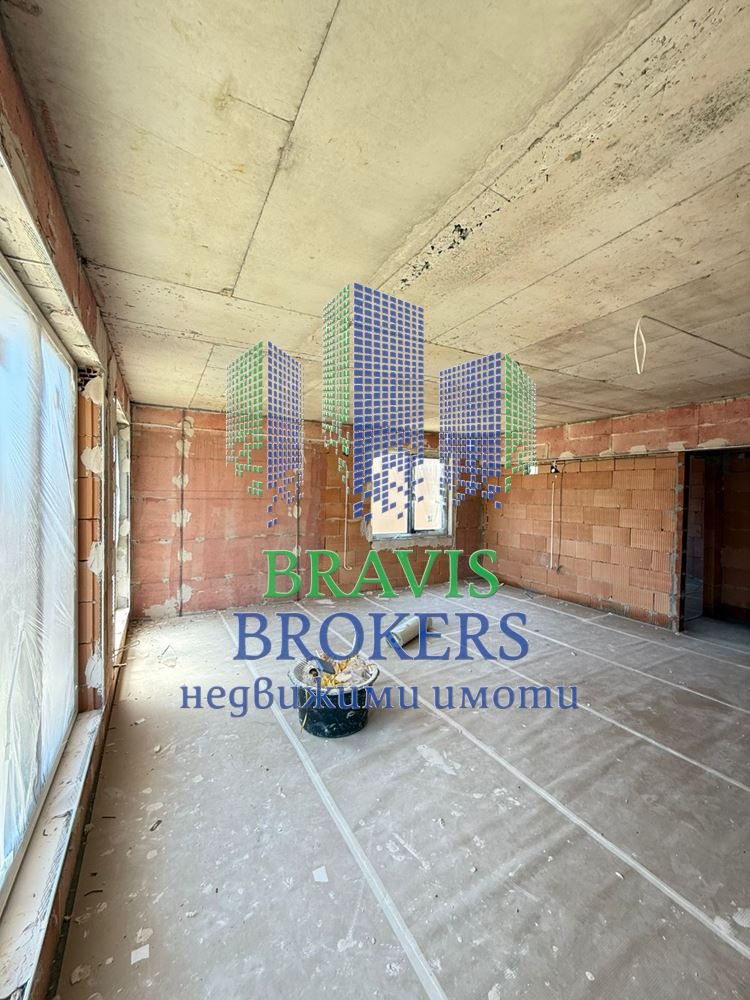 Продава 3-СТАЕН, гр. Варна, Левски 1