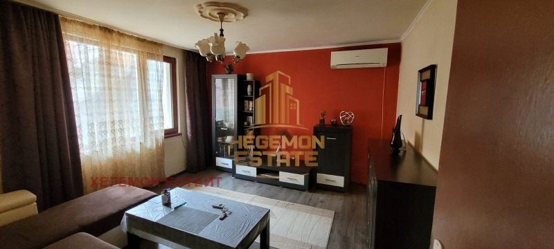 En venta  Casa región Dóbrich , Balchik , 340 metros cuadrados | 35955706 - imagen [2]