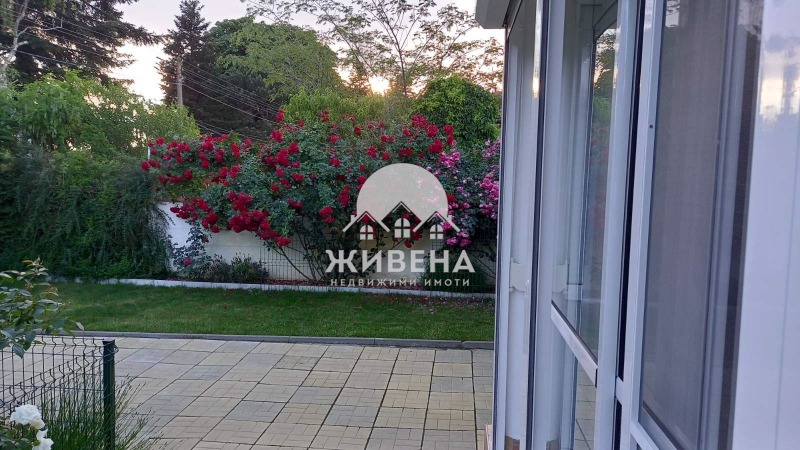 Продава КЪЩА, с. Соколово, област Добрич, снимка 7 - Къщи - 52272570