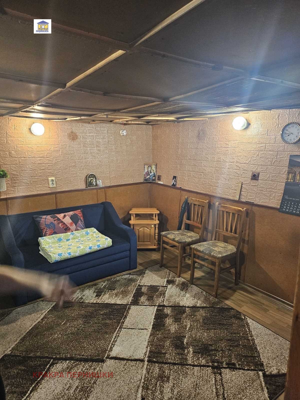 Продава КЪЩА, гр. Перник, Байкушева махала, снимка 3 - Къщи - 55365636