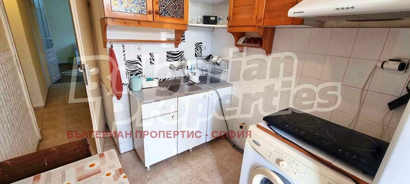 De vânzare  2 dormitoare Sofia , Țentâr , 125 mp | 98231409 - imagine [10]