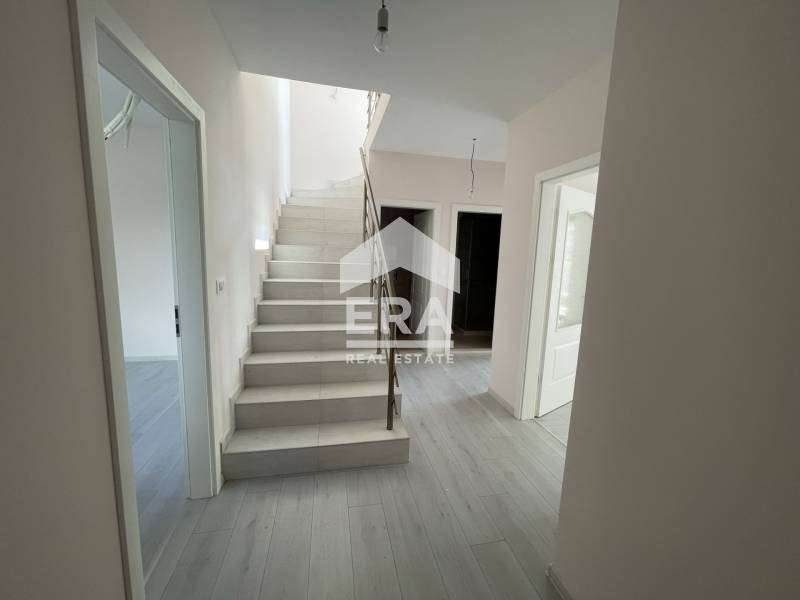 Продава 3-СТАЕН, гр. Варна, к.к. Чайка, снимка 6 - Апартаменти - 53522429