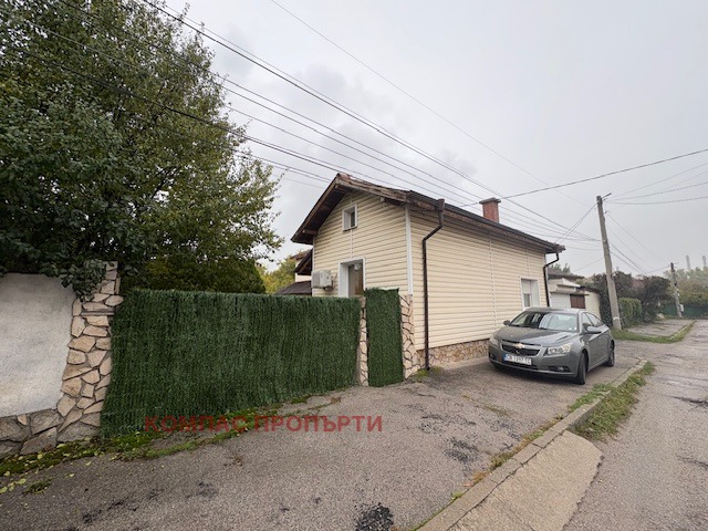 Продава КЪЩА, град Перник, Църква • 152000 € / 297286.16 лв. • 12438774 1