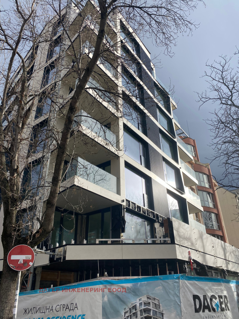Продава 3-СТАЕН в град София, Стрелбище - 140 кв.м / 532 000 € » 1 040 501.56 лв., ДАГЕР ИНЖЕНЕРИНГ ЕООД