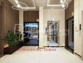Продава  3-стаен, град София