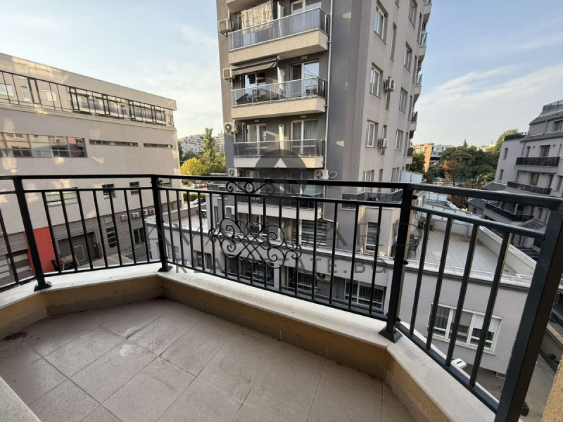 Продава  3-стаен град Пловдив , Кършияка , 101 кв.м | 23053088 - изображение [12]