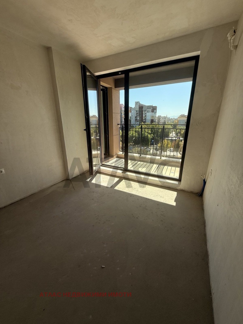 De vânzare  2 dormitoare Plovdiv , Traciia , 94 mp | 35928568 - imagine [4]