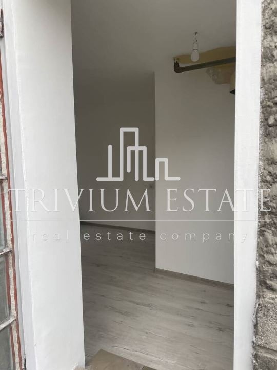 Продава ОФИС, гр. Пловдив, Център, снимка 4 - Офиси - 53497598