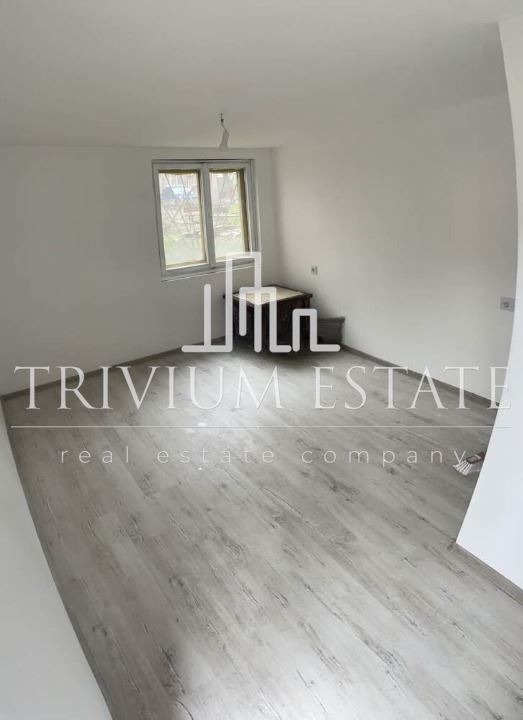 Продава ОФИС, гр. Пловдив, Център, снимка 2 - Офиси - 53497598